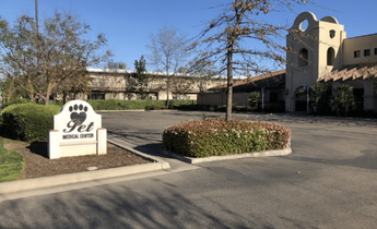 Exterior shot of Dr. DuMar's clinic