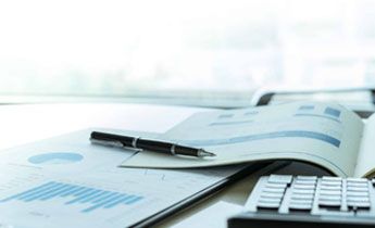 Exterior shot of Dr. DuMar's clinic